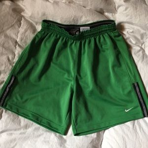 Men’s M Nike Shorts
